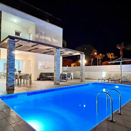 Anastasia - Fig Tree Bay Area Villa Protaras