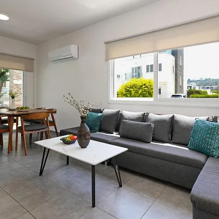 Anastasia - Fig Tree Bay Area Protaras