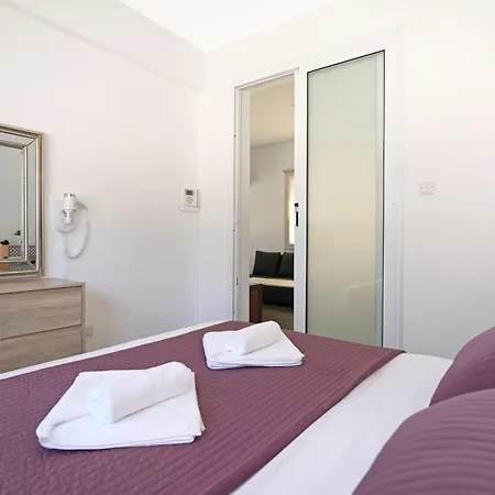 Anastasia - Fig Tree Bay Area Villa