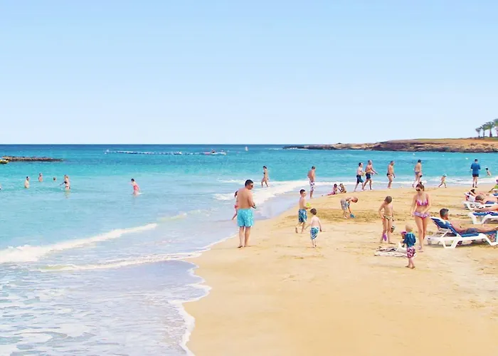 Anastasia - Fig Tree Bay Area