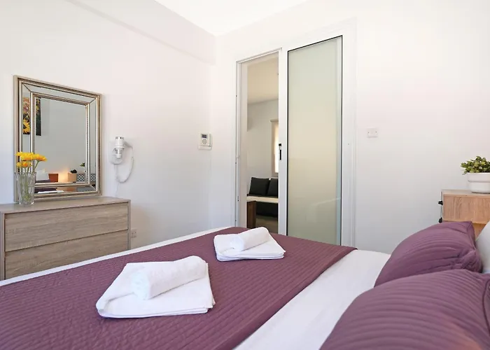 Anastasia - Fig Tree Bay Area Villa